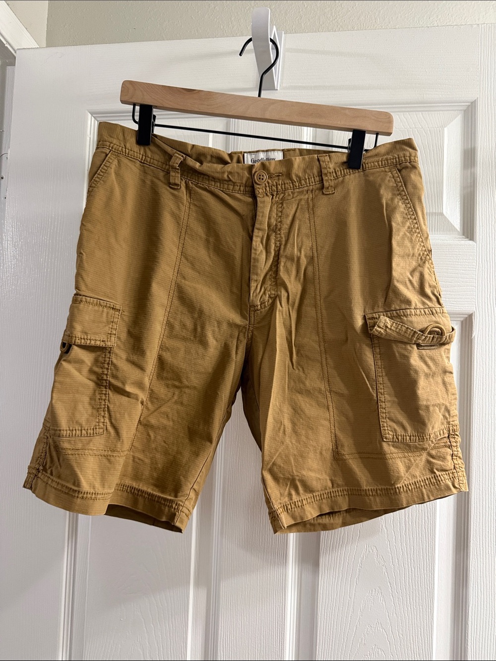 Goodfellow & Co Men's Mustard-Tan Cargo Shorts